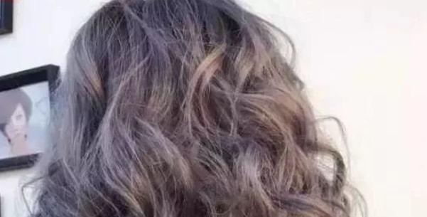 40岁到45岁的烫发发型