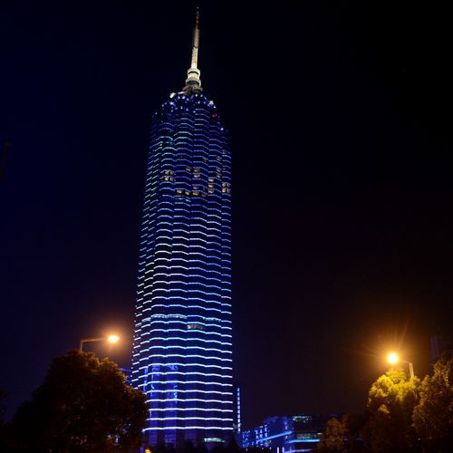 设计灵感源于常州天宁宝塔的新地标——常州传媒大厦.