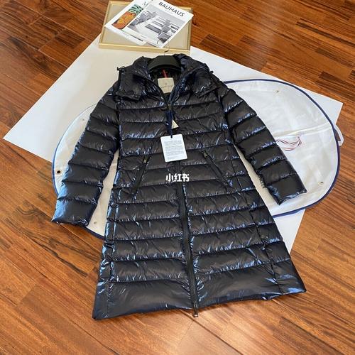 蒙口moka羽绒服_羽绒服_显瘦_减龄_时尚_穿搭