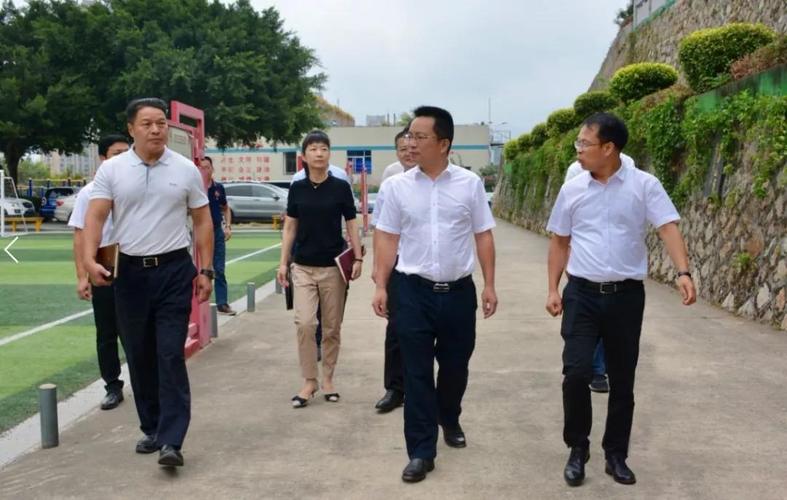 林涛代区长在晋安区校(园)长代表座谈会上对教育工作提出新要求