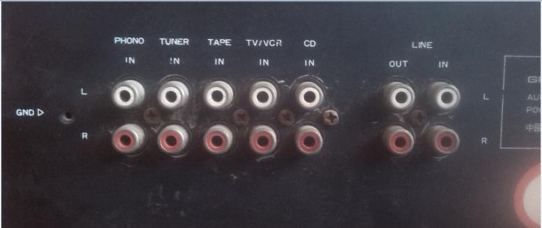 功放和均衡器后面板插口怎么连接?