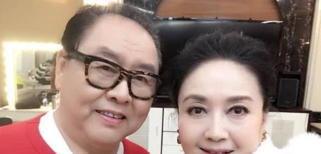 "猪八戒"马德华:真实生活中娶到"贤妻",宠妻48年惹人羡