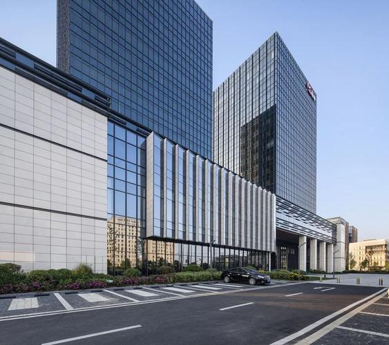 上海恒瑞医药研发总部办公楼建筑设计/方大设计集团