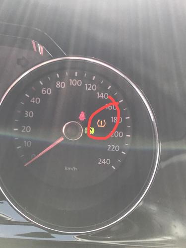 宝来-各位大神,这是什么故障灯啊?