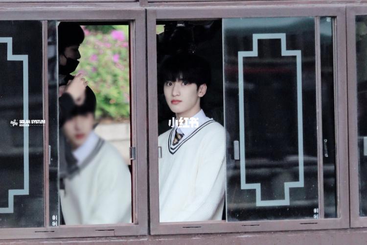 严浩翔电脑壁纸|春天又是另外一個春天了_春天去哪玩