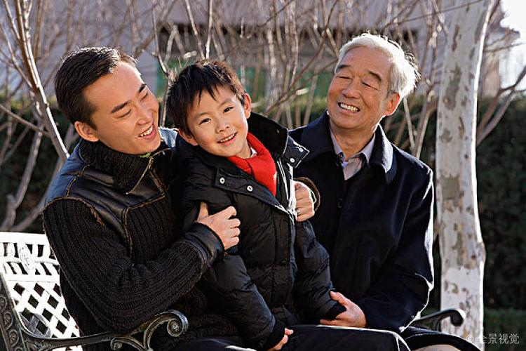 爷爷_儿子_孙子_公园_图片大全—全景创意图库(quanjing.