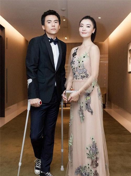 演员宋宁峰父亲节官宣当爸,前妻是女星齐溪,现任是赵丽颖闺蜜
