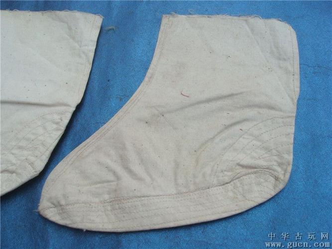 清代三寸金莲布袜子