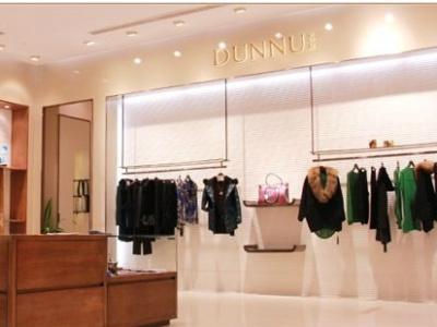 浙江敦奴联合实业股份有限公司 > 门店信息  实体门店展示 敦奴女装