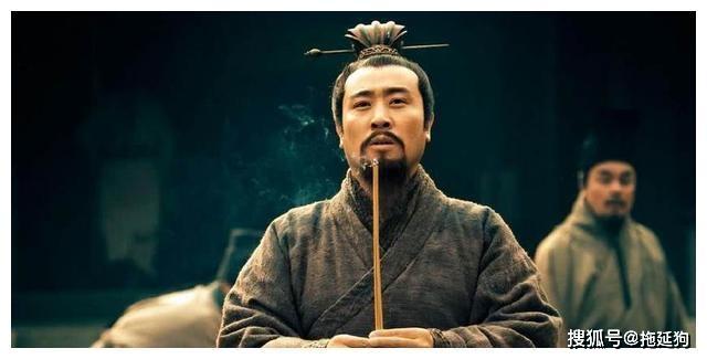 如果重生在三国,宁做曹操不做刘备,只因曹操比刘备更真实