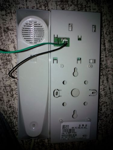 非可视楼宇2芯对讲机如何接线?急求