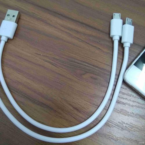 试客社区 -赠送2条安卓0.25米手机数据线-zhs1_14046957949