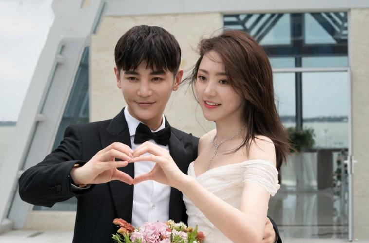 "萧玉"黄梦莹,隐瞒了2个月的老公,原来是我们熟悉的他