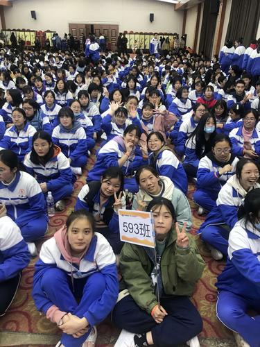 在行走的课堂中遇见更好的自己——攸县一中高二593班