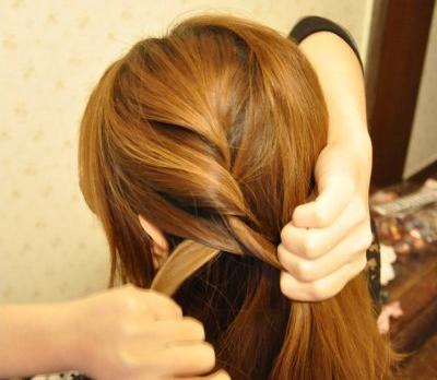 二股麻花辫怎么编,图解