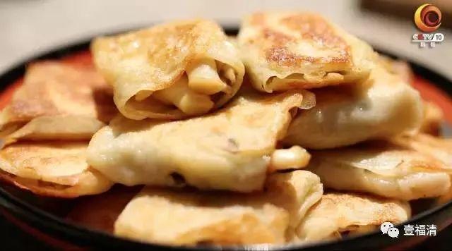 煎成面饼,色泽金黄,唇齿留香,真是福清舌尖上的美食