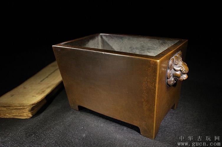 大明宣德马槽炉