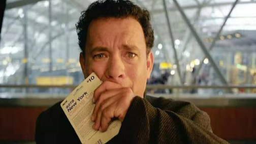 《幸福终点站》:为了完成父亲的心愿,维克多(汤姆汉克斯 tom hanks 饰