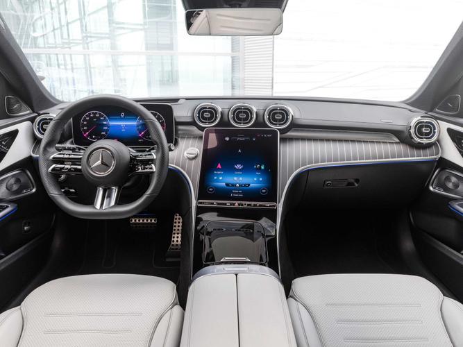 堪称国人心中的豪华车代表,奔驰c260l四驱版曝光,上市能火吗?