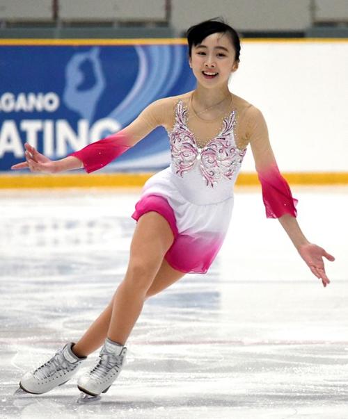 国1花式滑冰选手兼演员本田望结 超越姐姐真凛