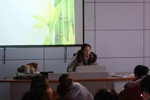 2014年岫岩满族中学进行寒假教师培训