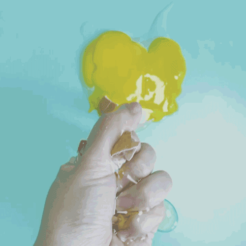 赣州一民警执法时蛋蛋险被捏碎!