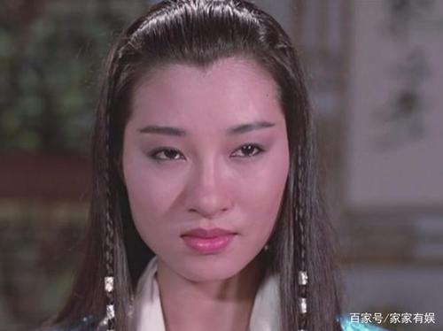 在曾黎之前,有一位女演员也因出演鬼片走红,她就是王小凤.