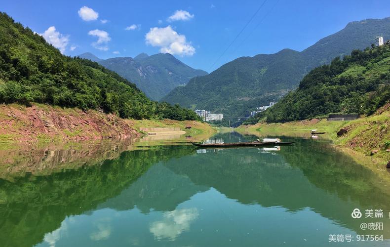 盛夏,凉爽的野三关镇