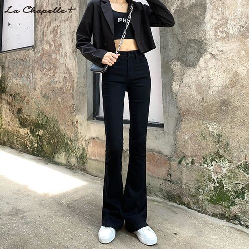 2021年流行的裤子女,2021年女裤子流行款式 拉夏贝尔 黑色喇叭裤微喇牛仔裤女春秋2021年新款高腰