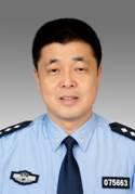 男,汉族,1961年1月出生,籍贯青田县高湖镇,现任青田县公安局副局长