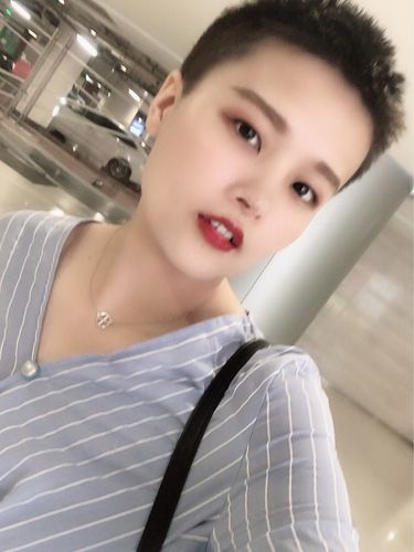 女生超短发 女生平头_短发_超短发_发型_夏天去哪玩_后怎么样_整理