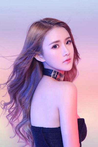 阿涵图片_阿涵写真图片_阿涵生活照 - 明星网