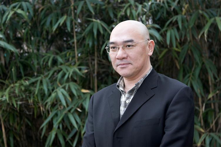 副主席·王绘春