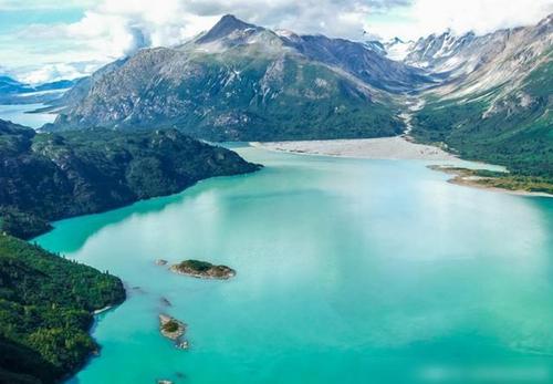 阿拉斯加海湾这首歌的寓意是什么呢这首歌是谁唱的呢