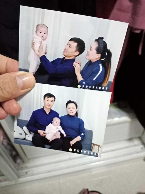 一张照片一个故事 宝宝的百天照,我们的全家福