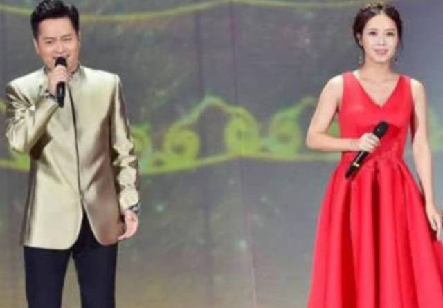 云朵现场问云飞你喜欢过我吗直接脸红,一首歌更是听醉了