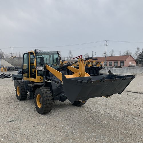 明宇重工抓木机保定顺平三一20小铲车