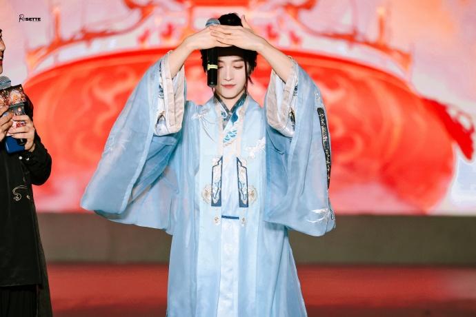 国风大典##刘宇国风美少年##刘宇高马尾汉服造型