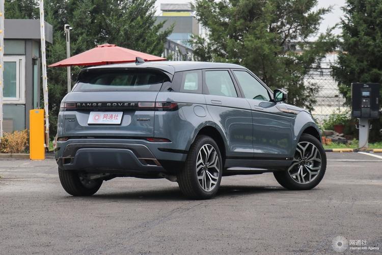 轴距加长全新路虎揽胜极光l将于6月15日首发