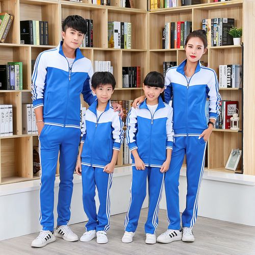 福建泉州地区思思想穿就换学生校服