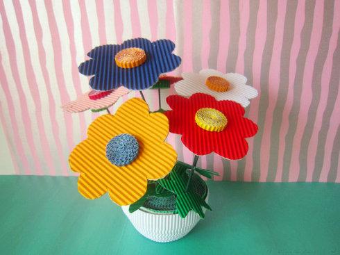 瓦楞纸手工小集(转贴))