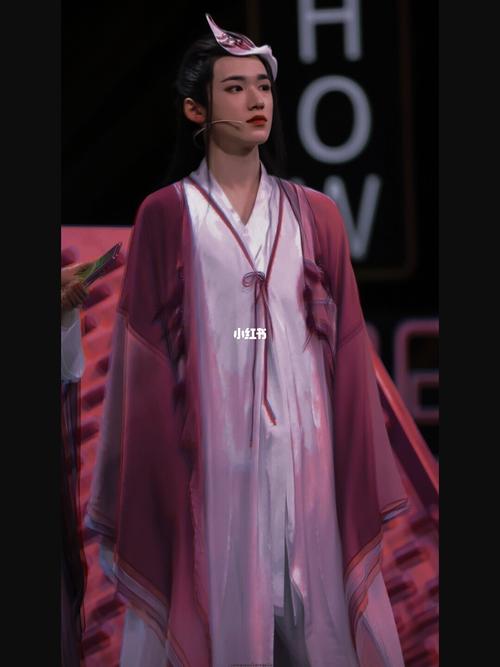 轩轩版碧眼狐狸绝绝子!_宋亚轩_娱乐_明星娱乐资讯