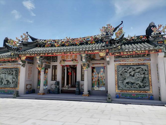 美丽乡村新貌和古朴乡风,构成了简朴村一幅靓丽的风景线