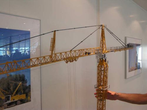 罕见的大比例塔吊liebherr 630 ec-h 40 tower crane