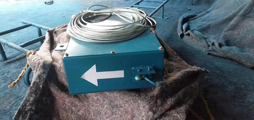 矿用风门锤式机械闭锁型号-矿用风门机械闭锁装置