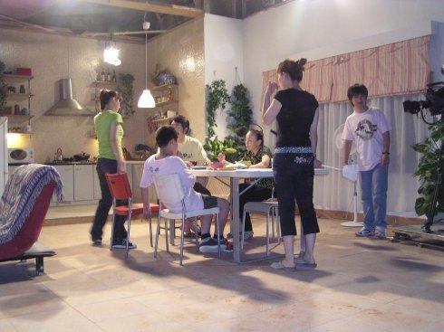 参加家有儿女剧组拍摄