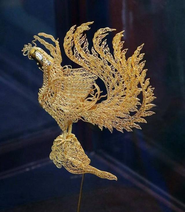 原创心理测试:哪支凤钗的主人地位最尊贵?测你前世是公主还是农妇!