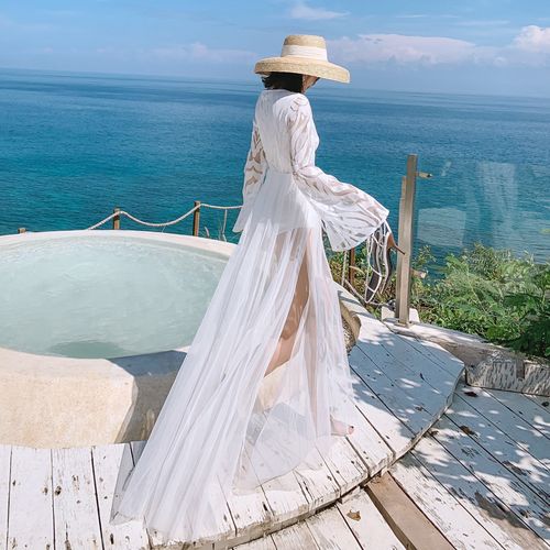 沙滩裙2020新款三亚旅游拍照衣服白色仙女长裙海边度假连衣裙超仙