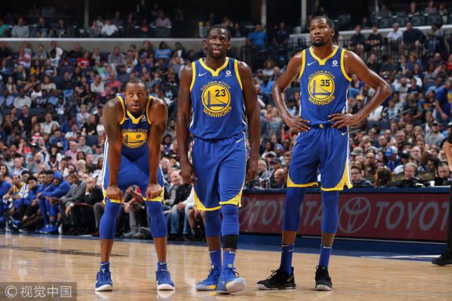 三巨头80分库里杜少遭驱逐 小加34 14勇士负灰熊