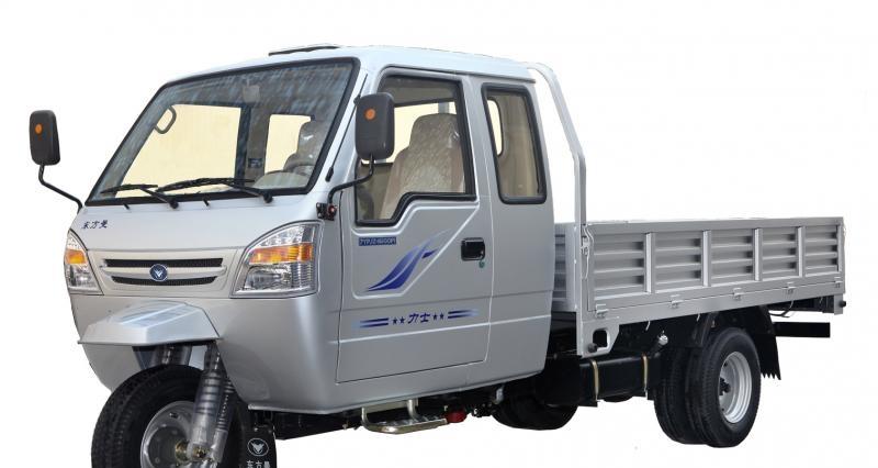 供应蒙德柴油五轮汽车 农用五轮柴油车